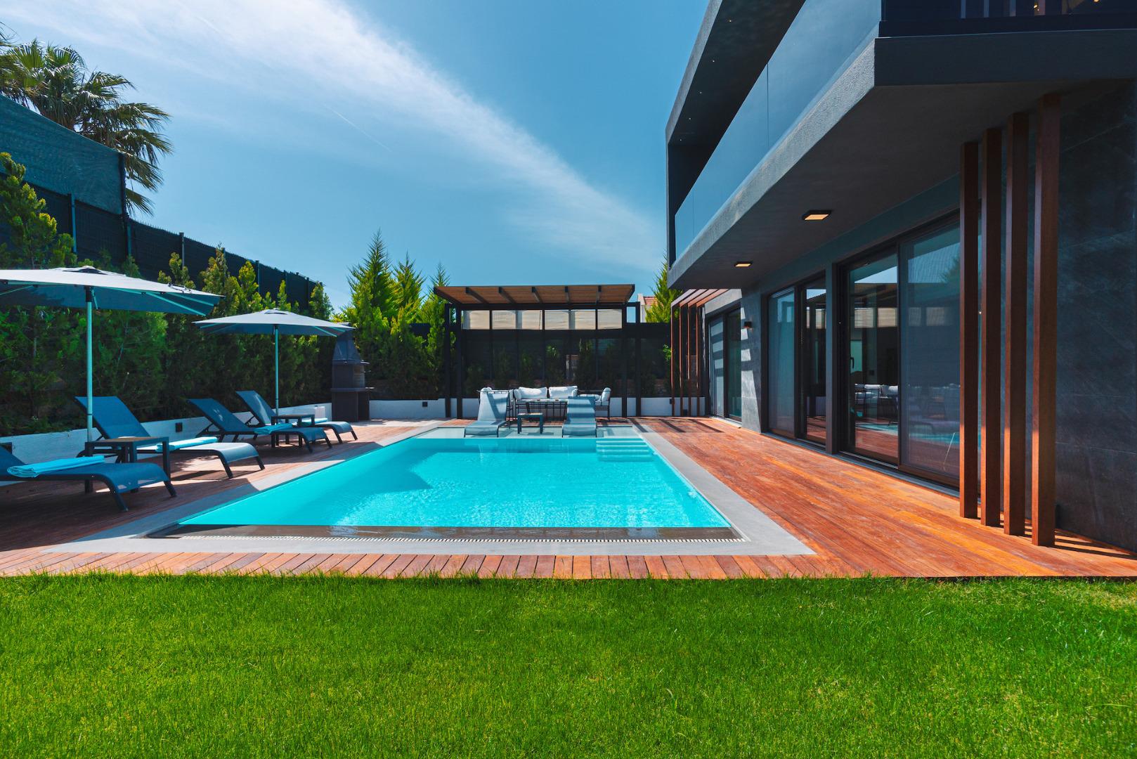 Villa Hero, 6 Person Villa for Rent in Fethiye Hisaronu
