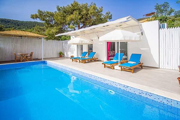 Villa Ulus in İslamlar, with Private Pool