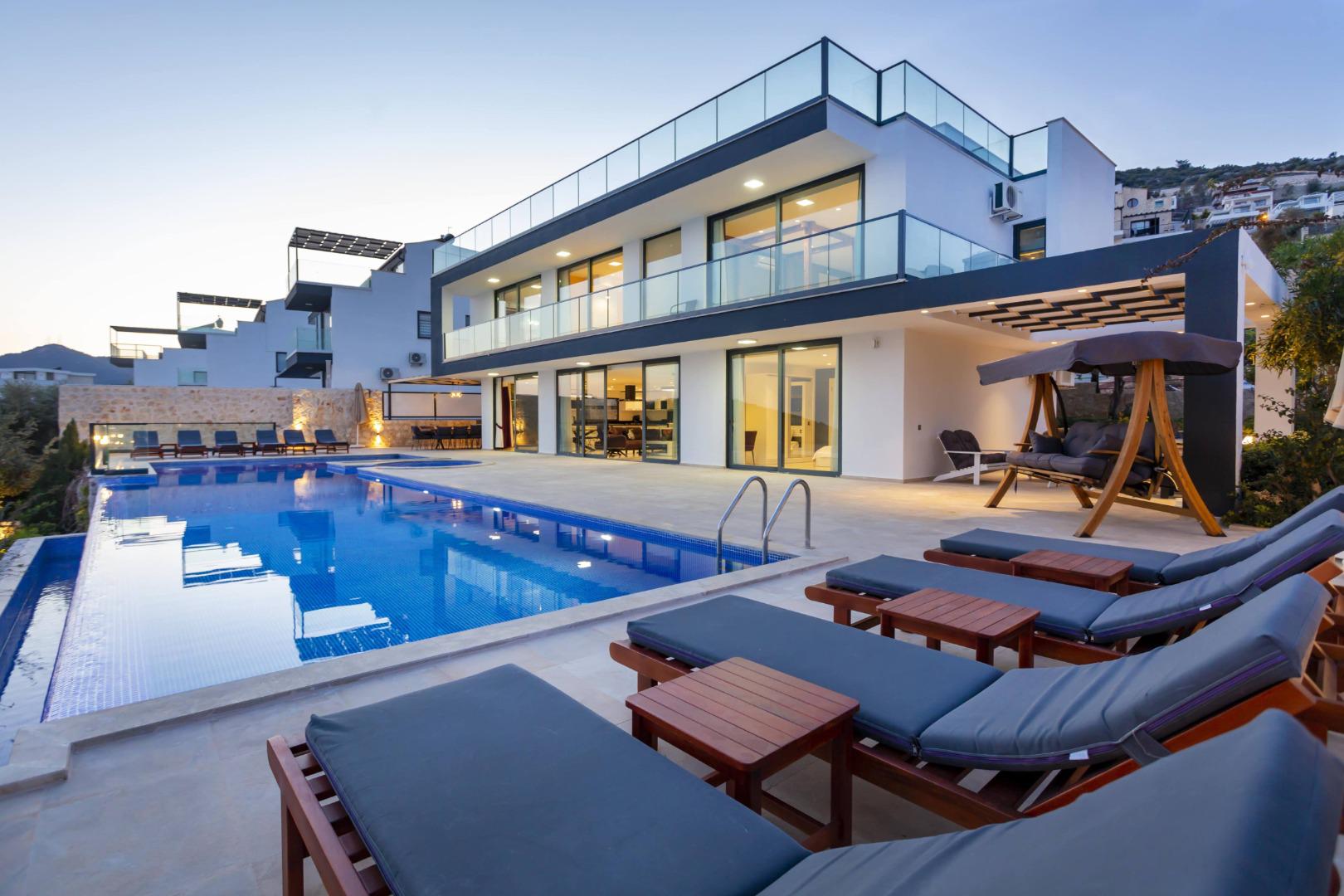 Villa Tigra in Ortaalan, with Private Pool