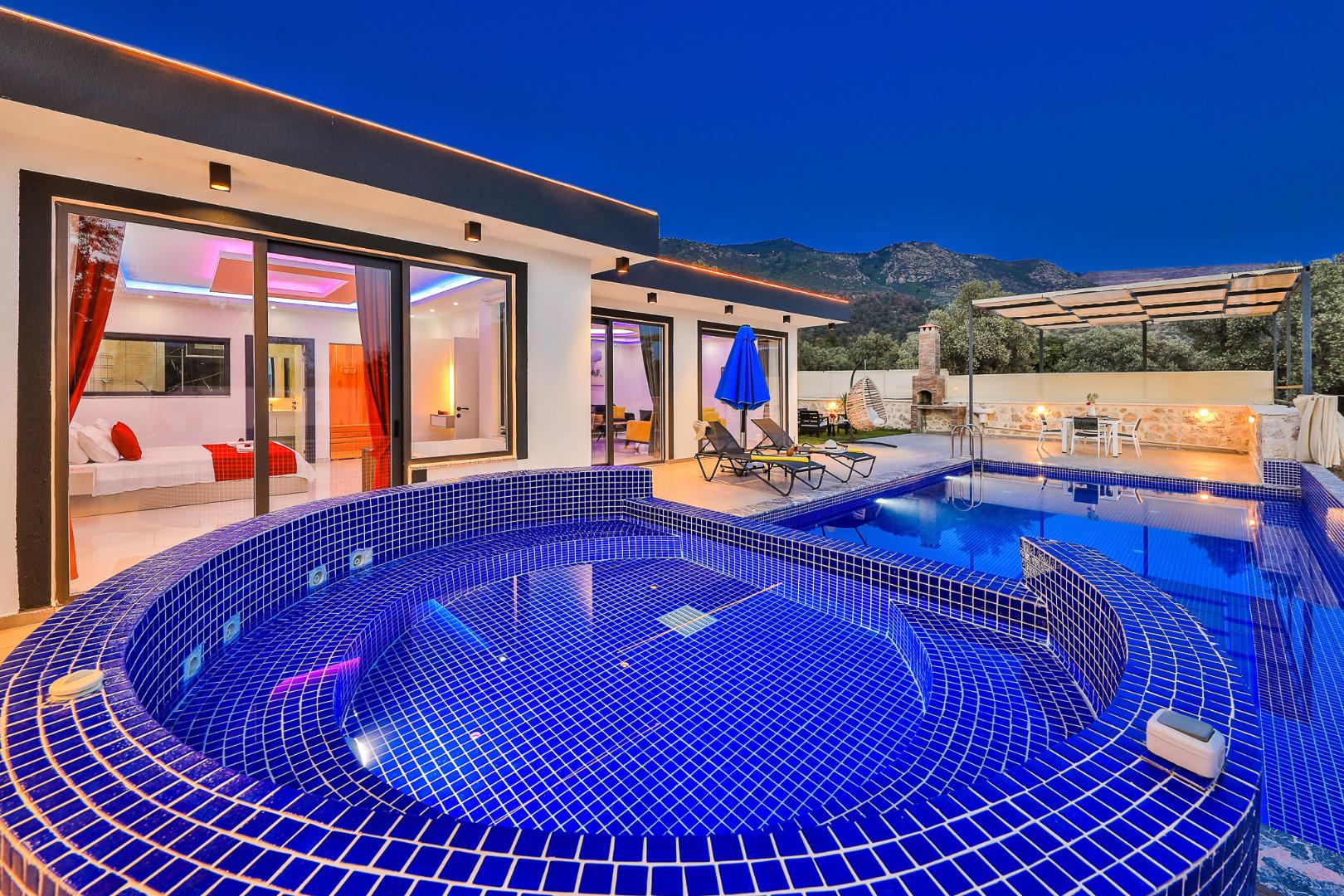 Villa Tarhan 2, 2 Person Villa for Rent in Kalkan Caykoy