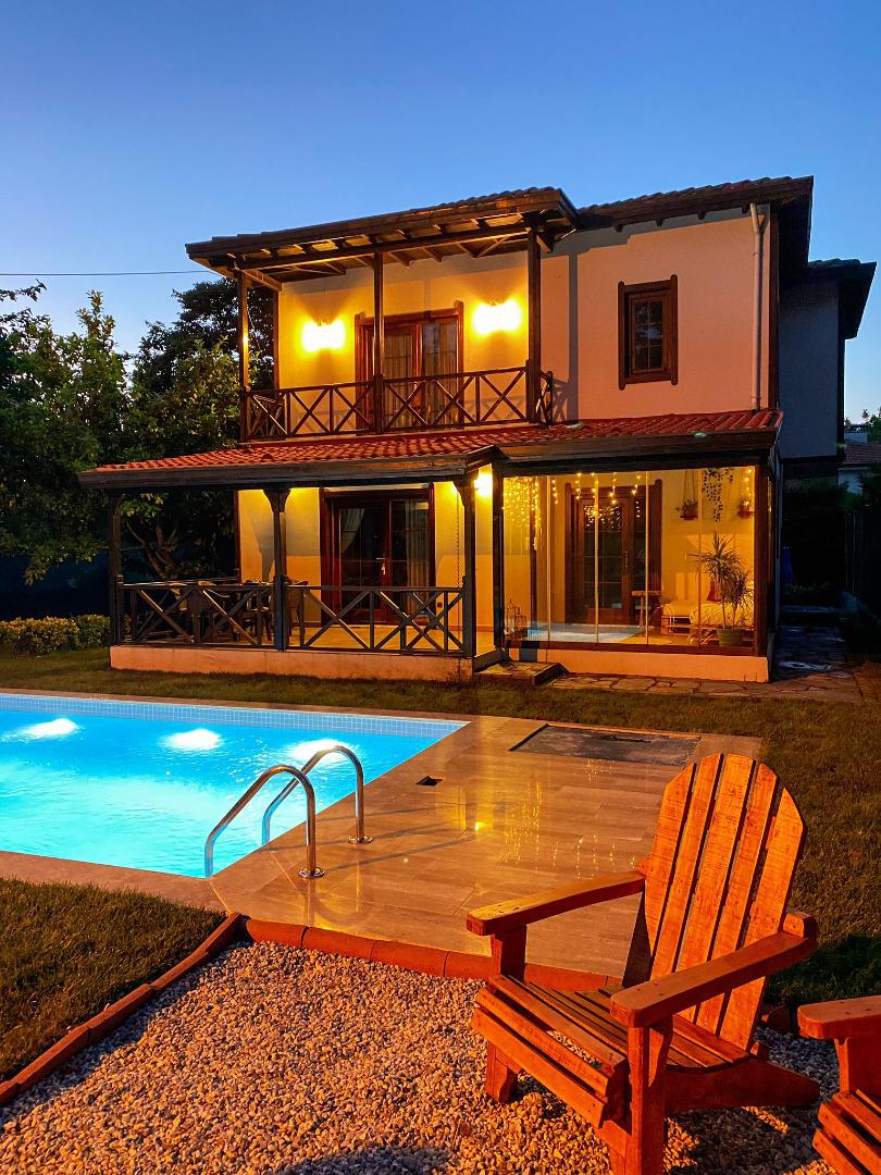 Villa Ideal in Sapanca, with Private Pool