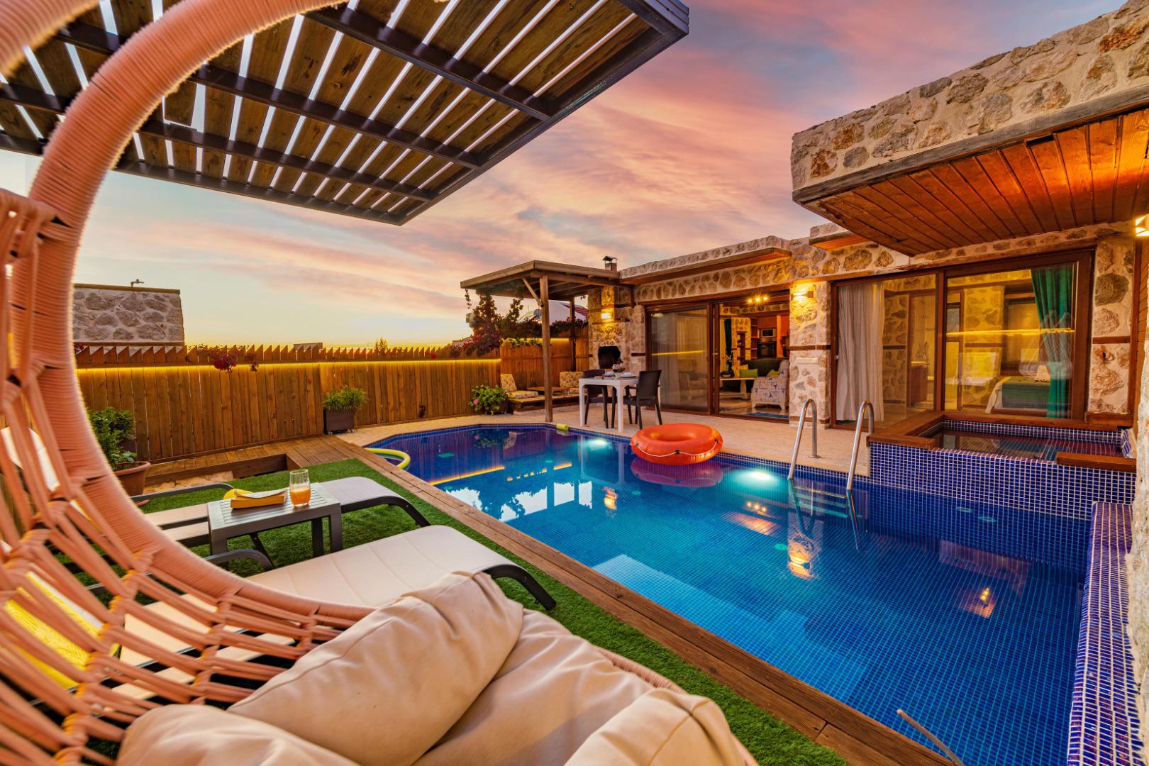 Villa Gera in İslamlar, with Private Pool