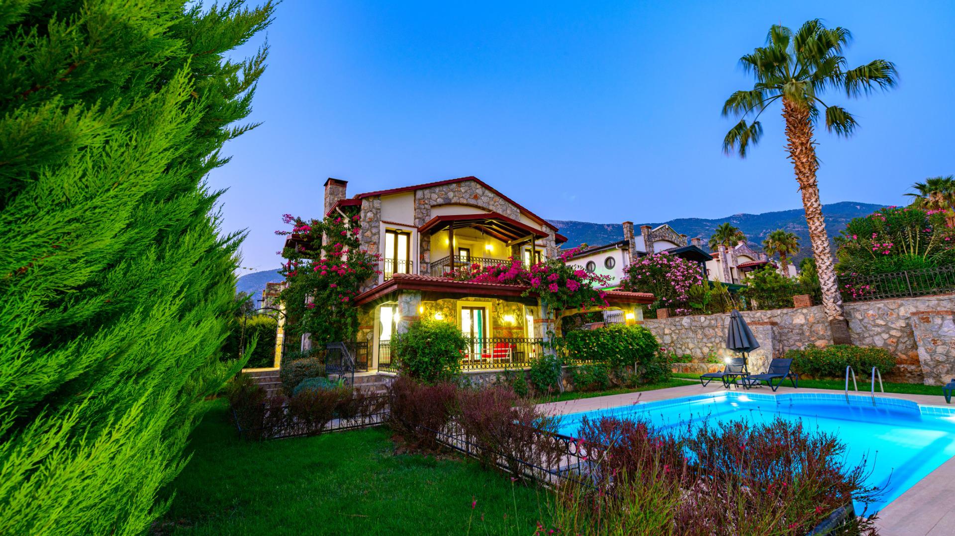 Villa Gundogdu, 6 Person Villa for Rent in Fethiye Hisaronu