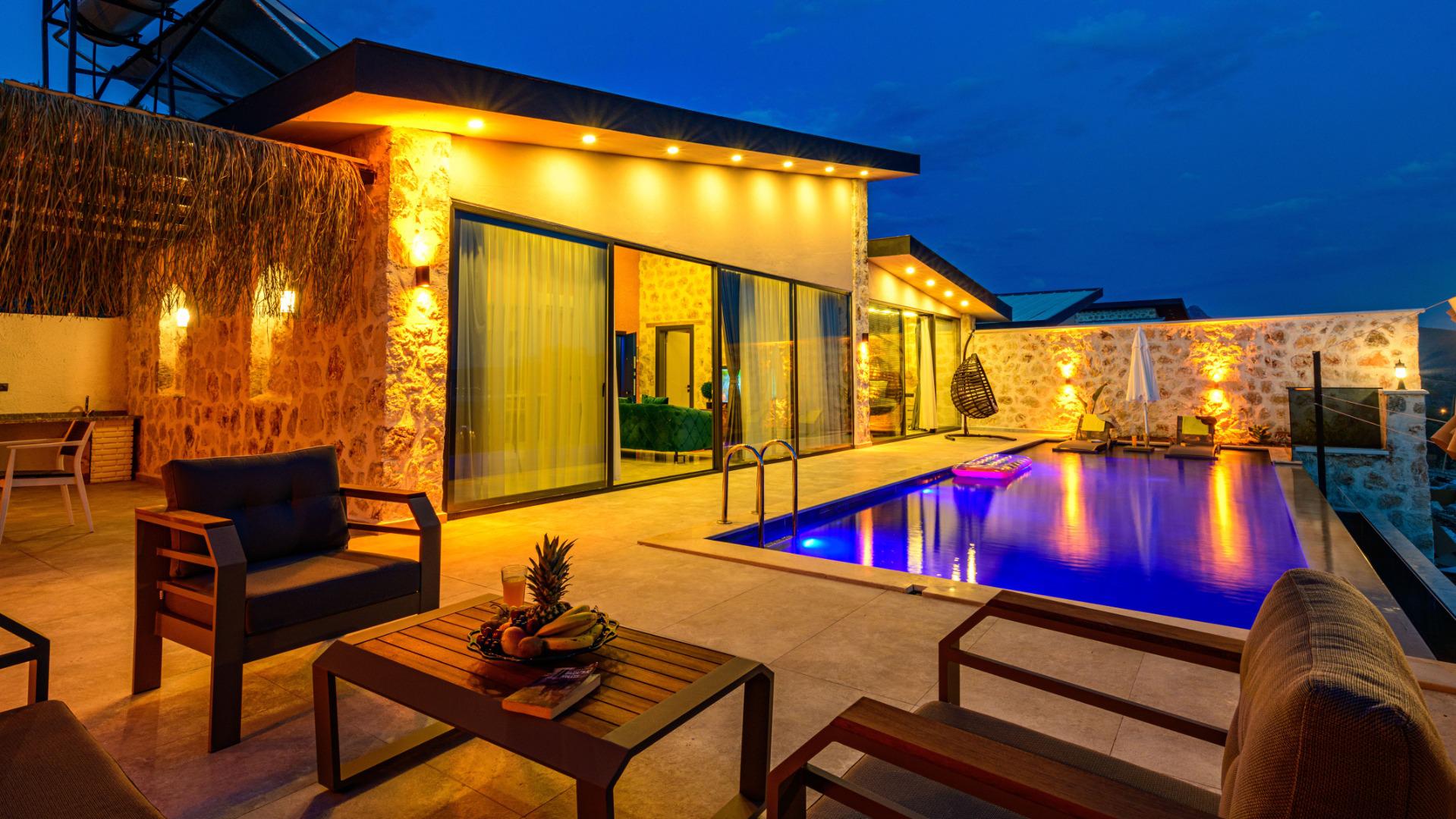 Villa Nez in Caykoy, with Private Pool