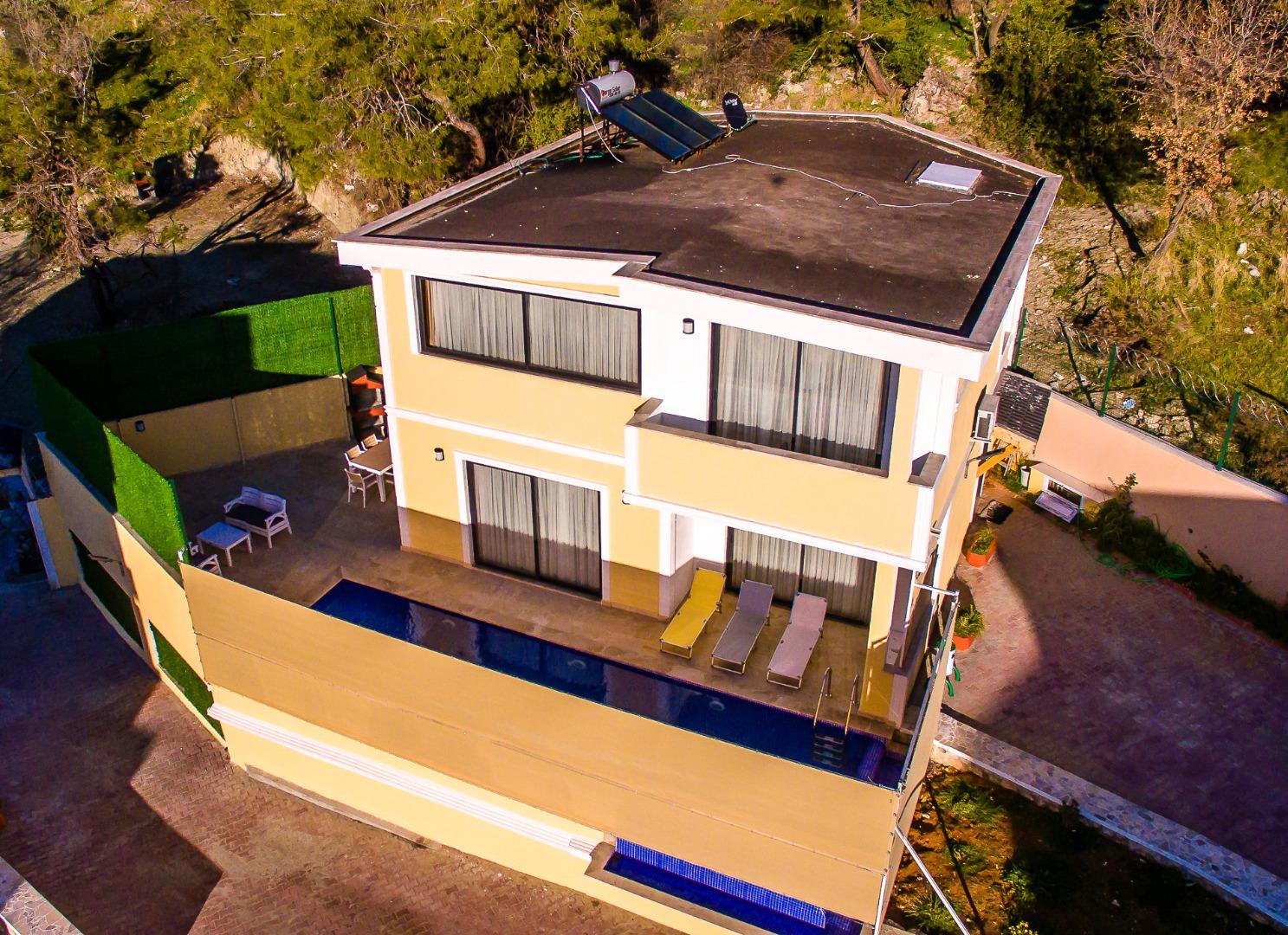 Villa Doga Ihlamur in İslamlar, with Private Pool