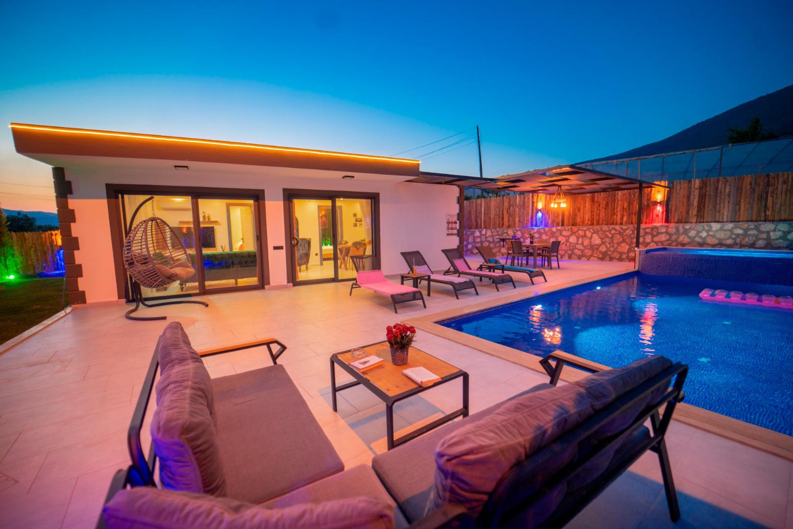 Villa Kosem, 4 Person Villa for Rent in Kalkan Caykoy