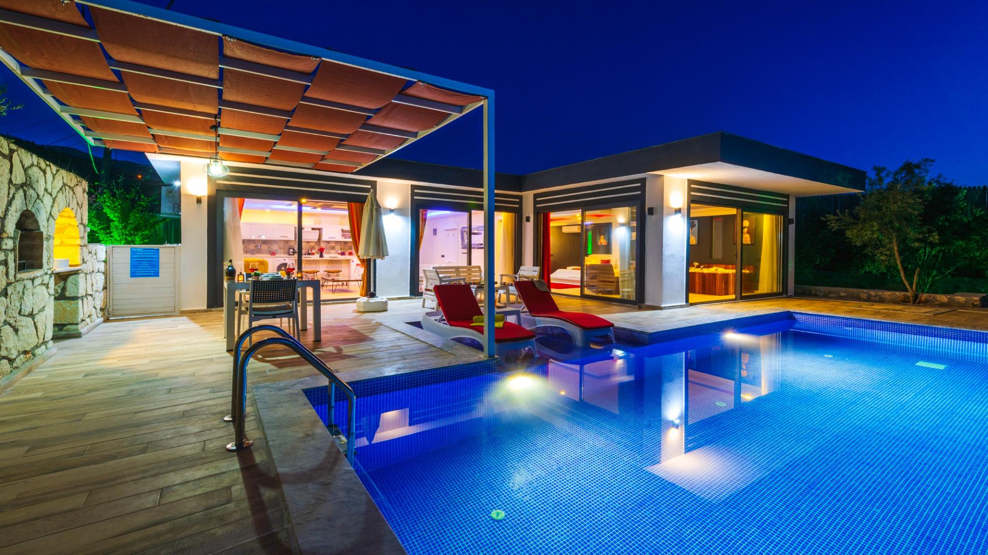 Villa Yagmur in Uzumlu, with Private Pool