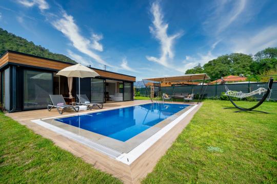 Villa Orkide