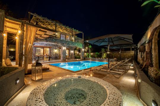 Villa Kaya