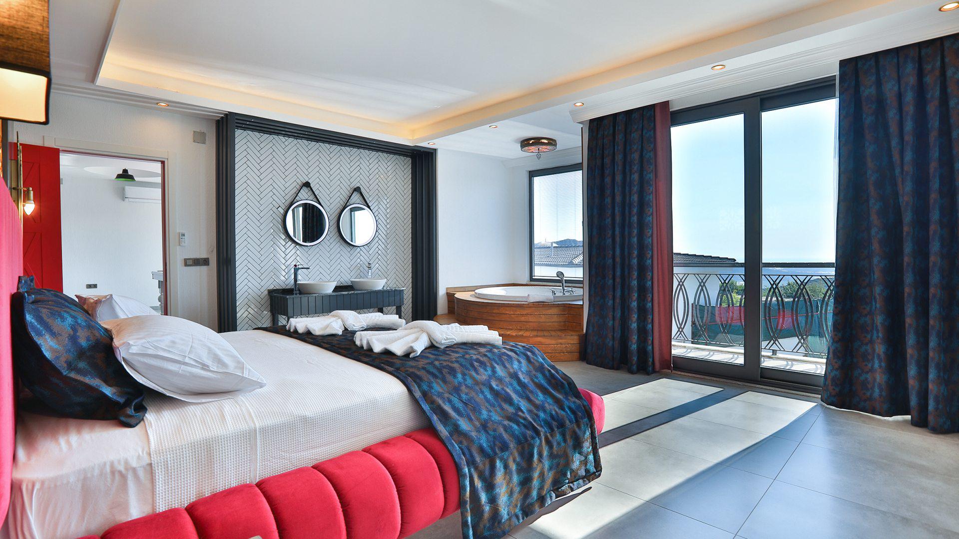Villa Aloha in Uzumlu, with Private Pool