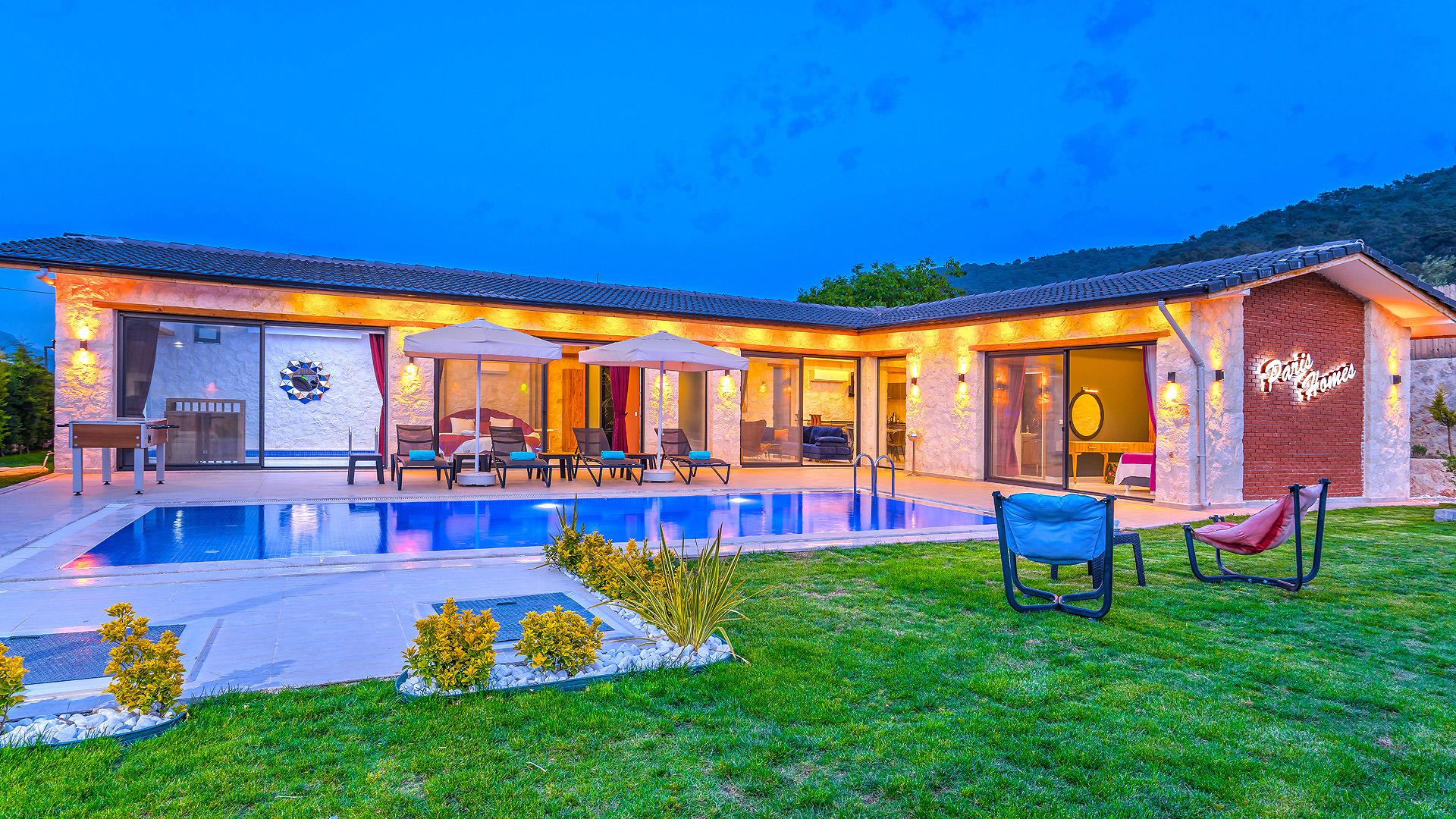 VİLLA MARSİLYA in Saribelen, with Private Pool